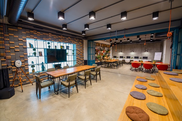 Spazio per il coworking.